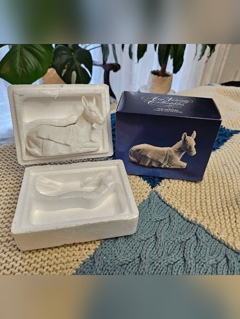 Avon Nativity Collectibles The Donkey Porcelain Figurine 1984 Vintage